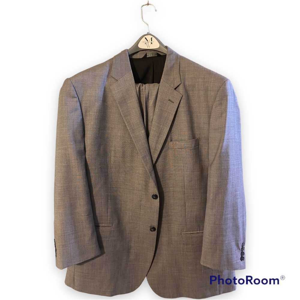Jos. A. Bank travelers collection blazer and pant suit